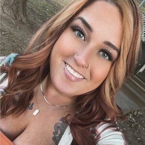 Meet your Posher, Devon! (: